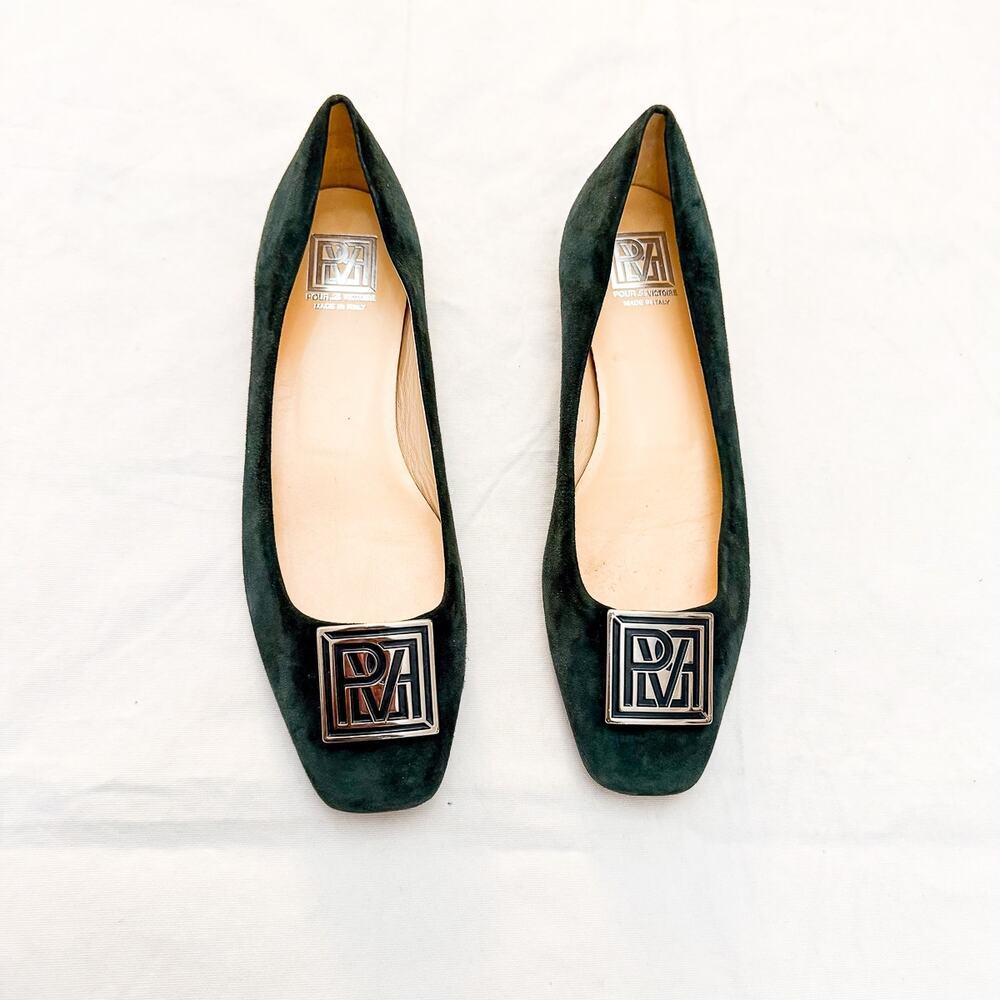 Pour La Victoire Hunter Green Suede Leather Square Toe Flats Size 8.5